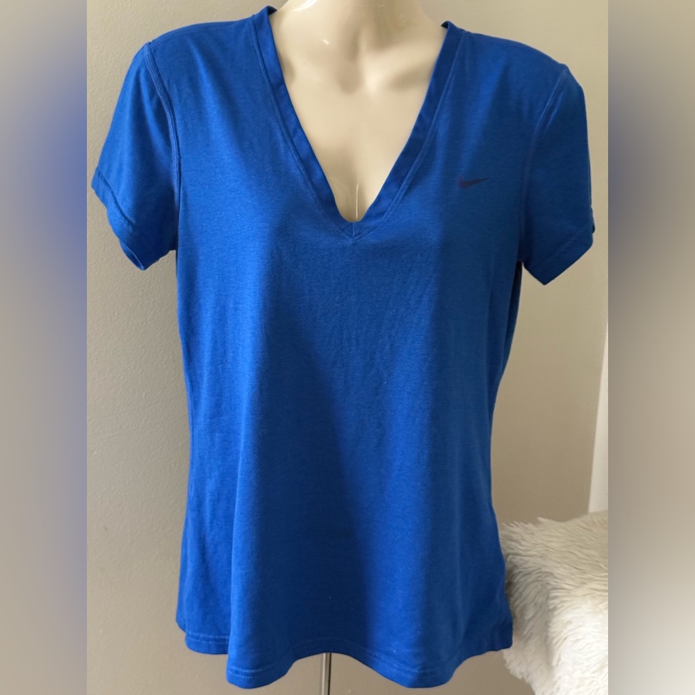 29. Nike Blue Fitted Short Sleeve T-Shirt